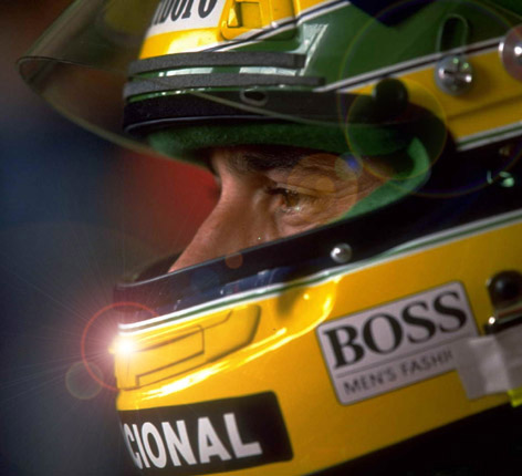 casco_ayrton